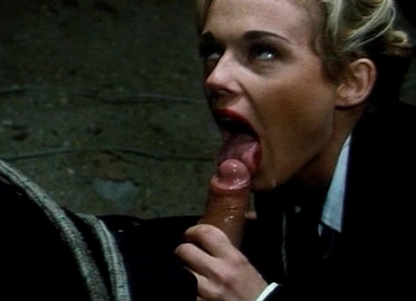 Kelly Trump Giving a Nice Blow Job with Cum Shot in Mouth