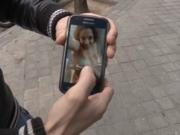 La Vecina Divorciada Que Quiere Follarse a Yogurines. Julius Nos Presenta a Roxe