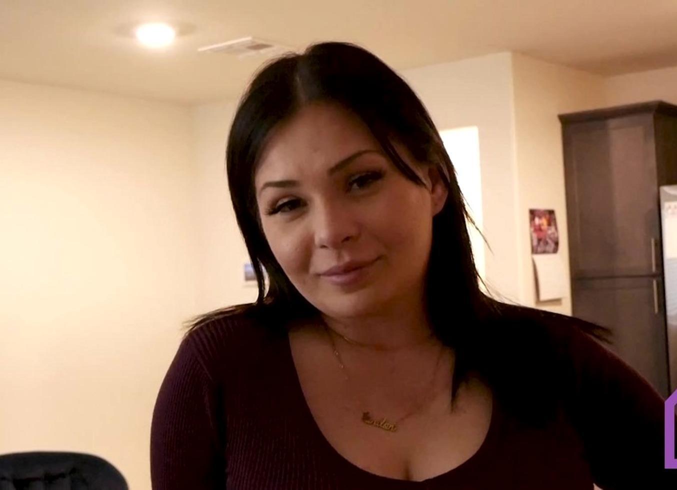 Cheating Curvy Hotwife Wants To Cuck Her Husband