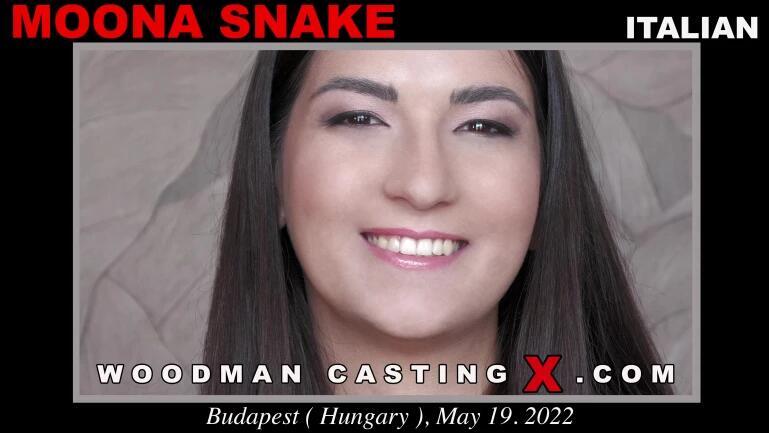 Moona Snake Casting