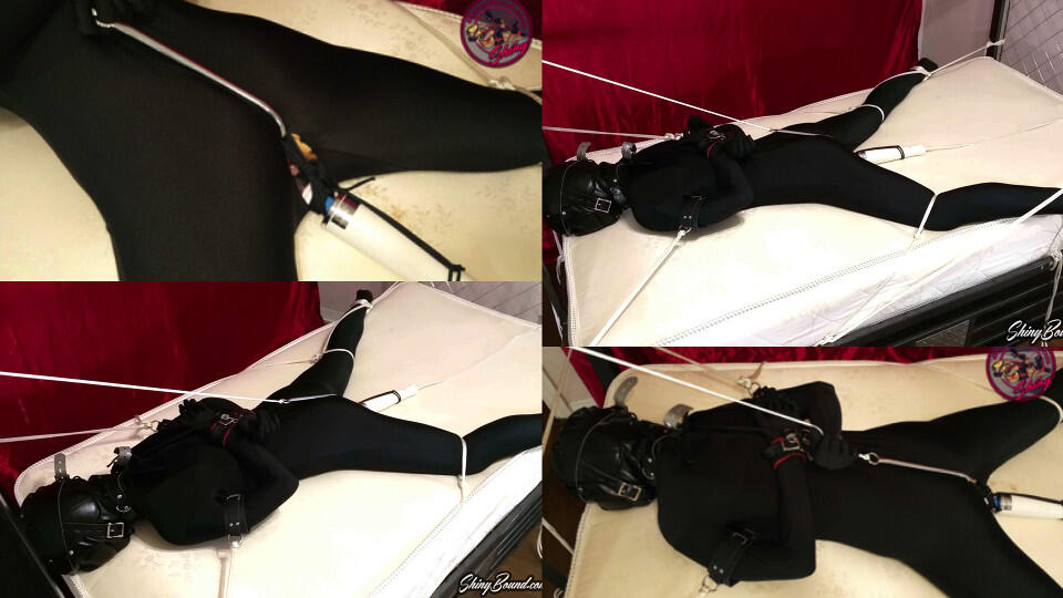 Hooded Ass Hooked And Cumming