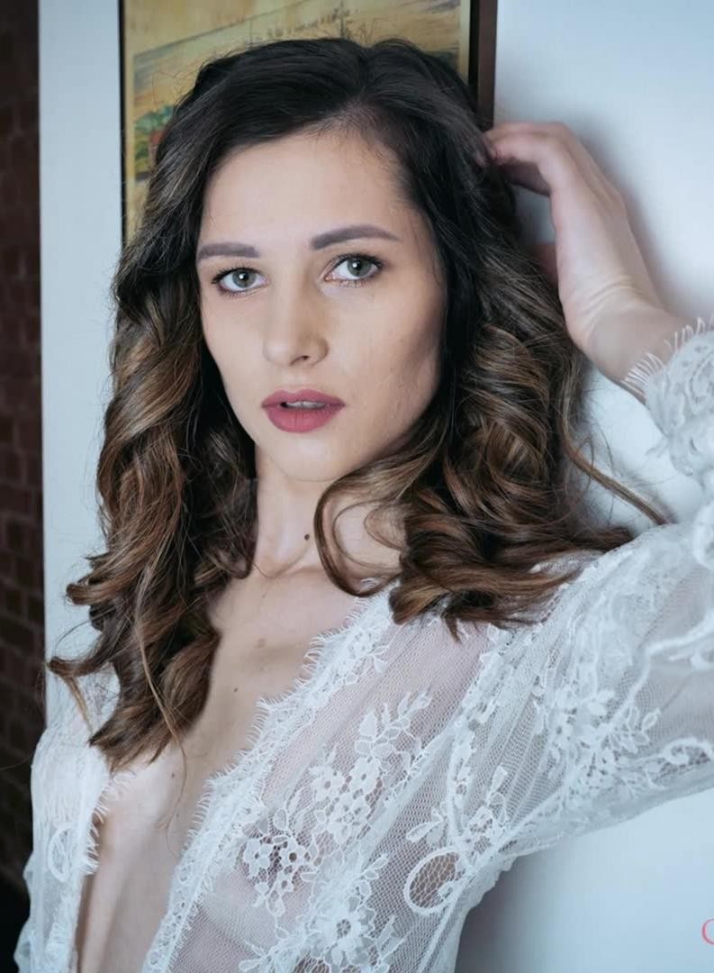 Josie Like White Angel with Naked Breasts