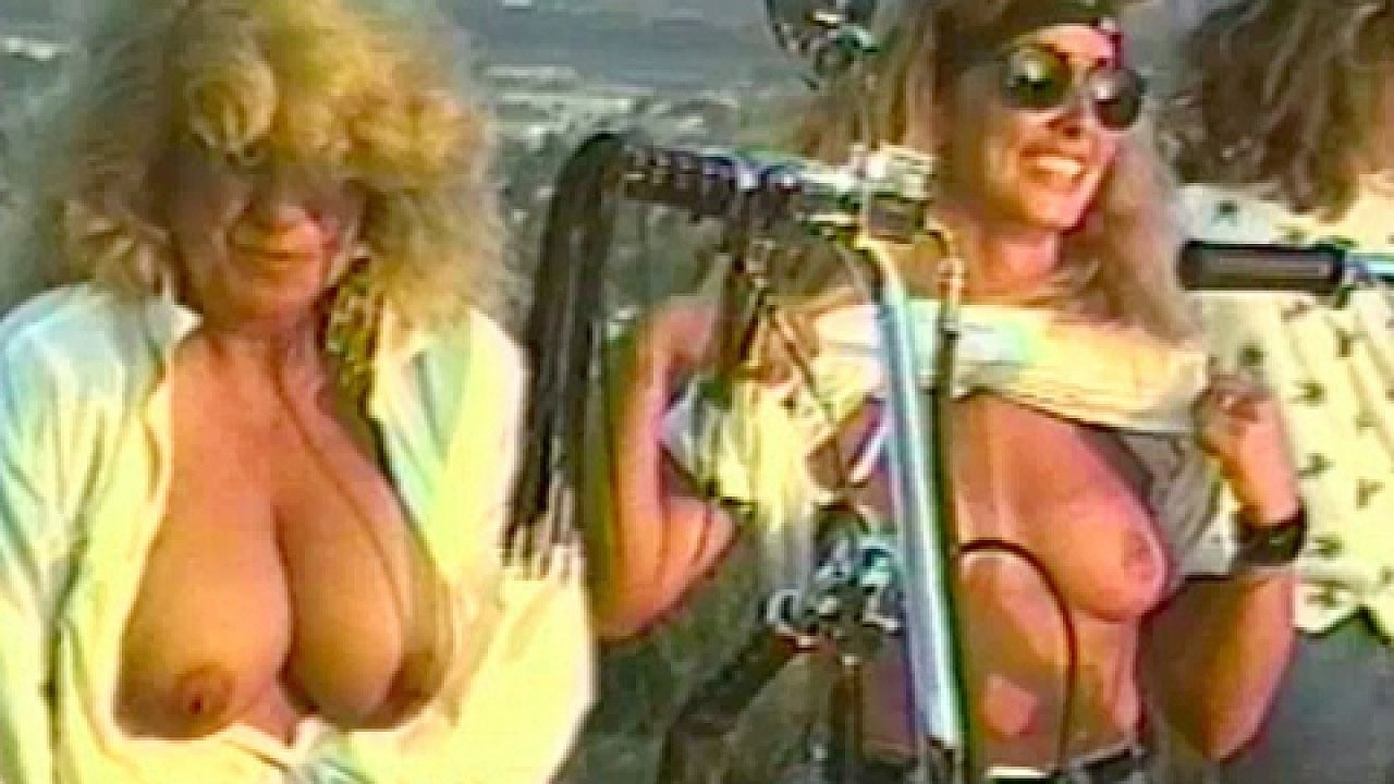 The Sexy World Of Biker Girls