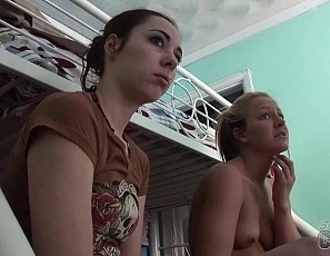 College Girls Naked on Vacation in South Florida