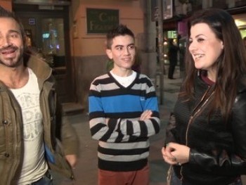 Y La Lesbiana Corto El Rodaje: Me He Corrido y Me Tiemblan Las Piernas. 3 Apuestas, 3 En Chueca. El Trio Bisexual