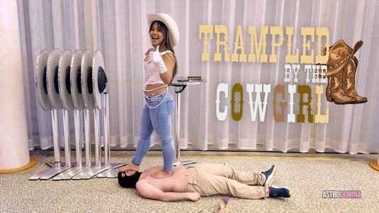 Trampled By The Cowgirl Feat Astrodomina (HD MP4)