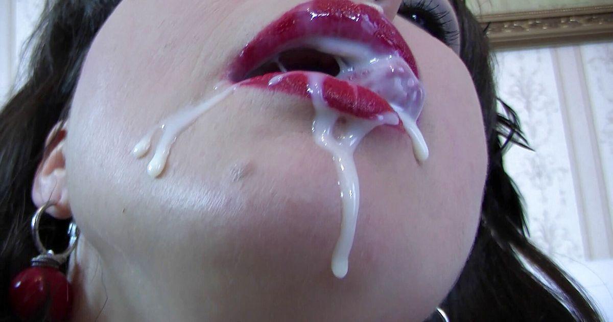 Cum Play In Nylon Stockings