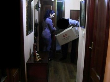 The Dirty Delivery Man Doesn't Think Twice When She Nails Me... Suck It, Bastard!