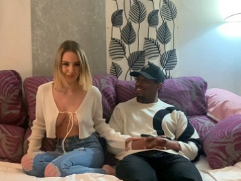 Jesus Spends Confinement with Impressive Teen Lya. Can You Be Luckier?