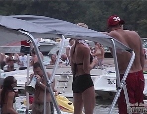 Lake of the Ozarks Girls Showing Skin While Partying Boat Orgy