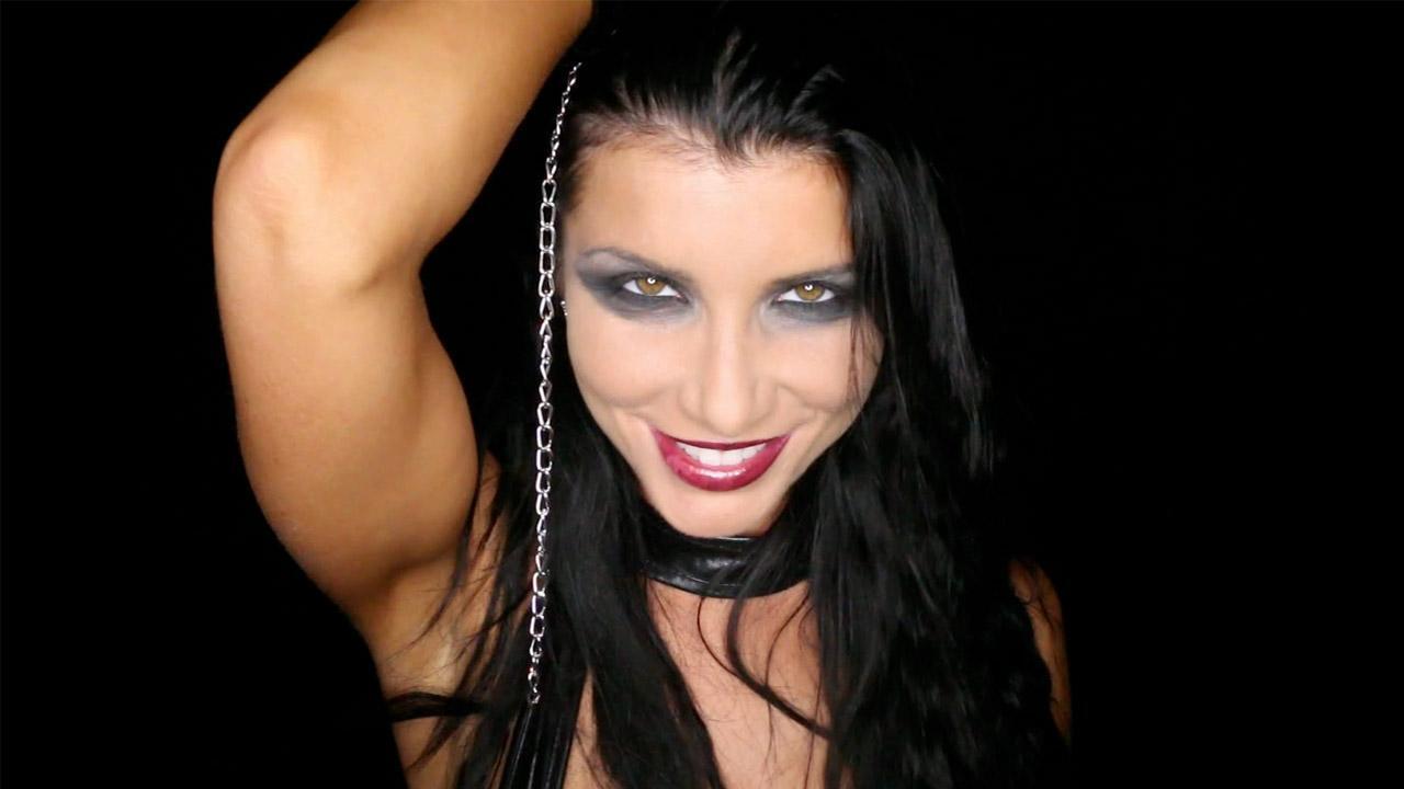 Romi Behind The Scenes