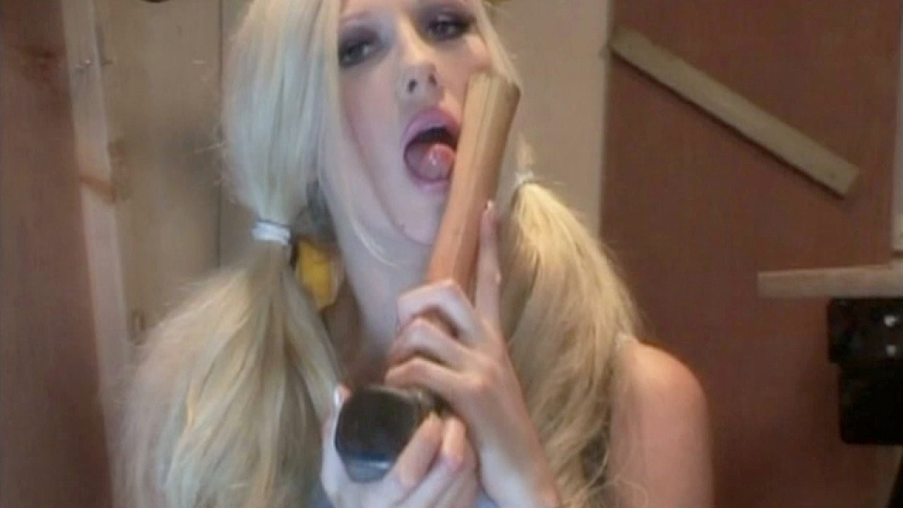Michelle Louise Is A Woman At Work