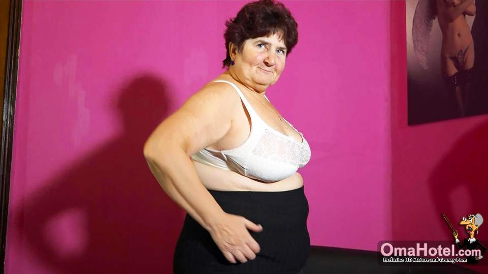 Wonderful Older Lady in Nylons