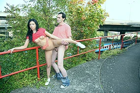 Brunette in Public Sex