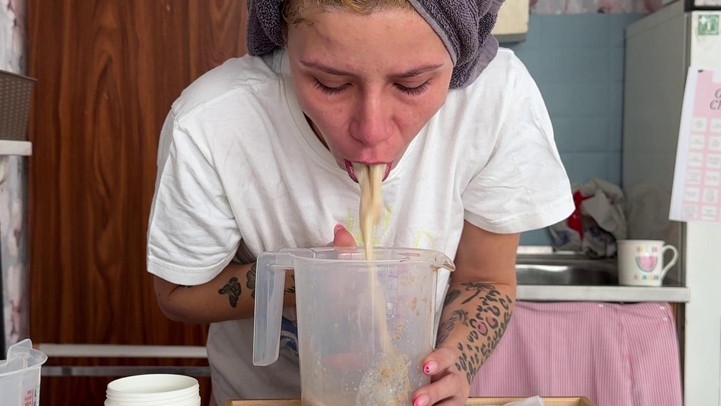 Selfie Fetish 51: Puke Serum On The Table. Yes I Tasted It