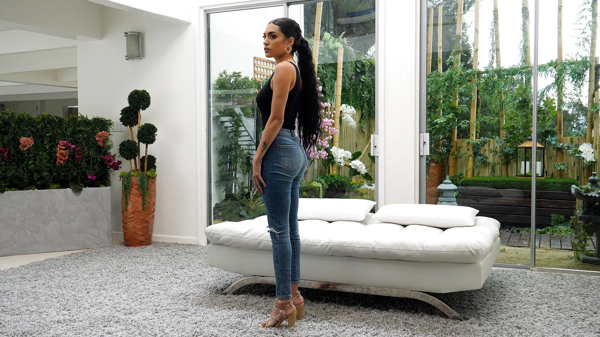 Gorgeous Latina Influencer