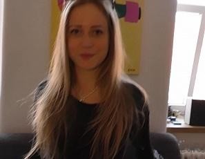 Pretty New Model 20 Yo Kima Makes Her First Time Naked Video on the Casting Couch
