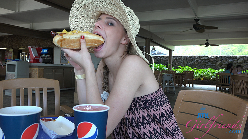 You Spent a Fun Day with Jillian Doing Tourist Shit