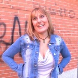 Nuria La MILF Tetona De 37 Anos Inicia En El Porno a Su Sobrino Del Pueblo De 19: El Yogurin Le Dura Dos Asaltos