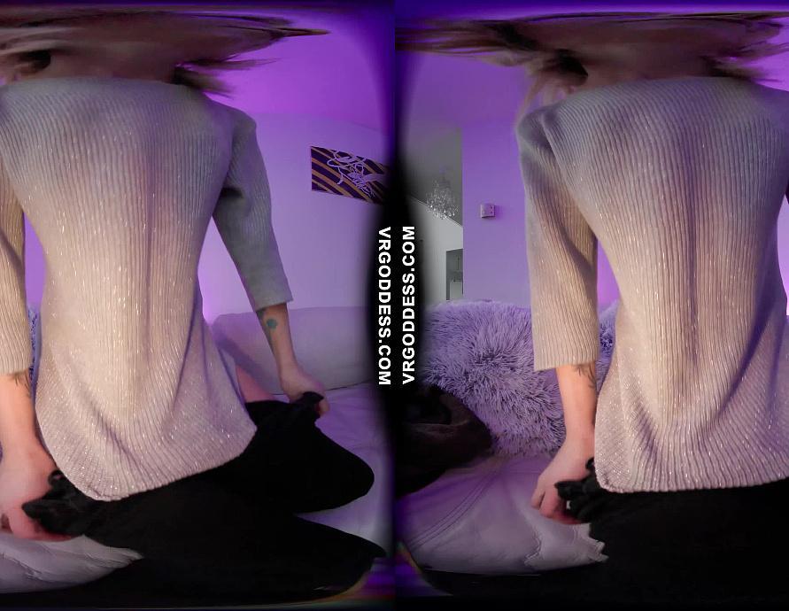 Bleika Solo Masturbating with a Pink Dildo on the Couch