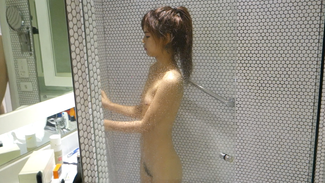 Asian Shower Video and Central Mall Visit