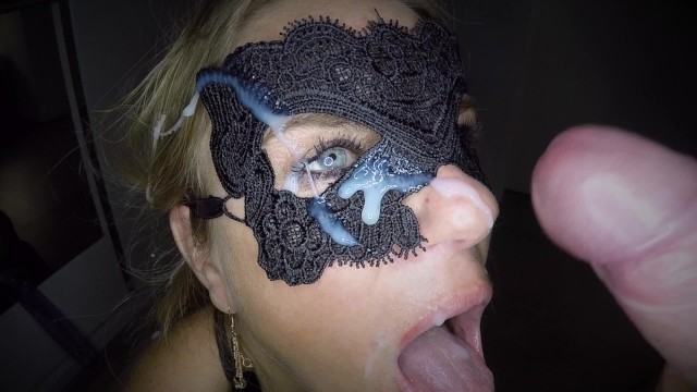 Throat Fucking As She Fucks Herself with a Big Dildo in Her Ass and Gives Her an Facial