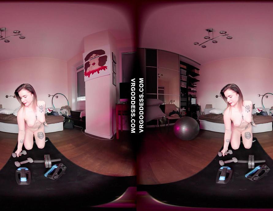 Melonie Getting Sweaty Working Out Naked