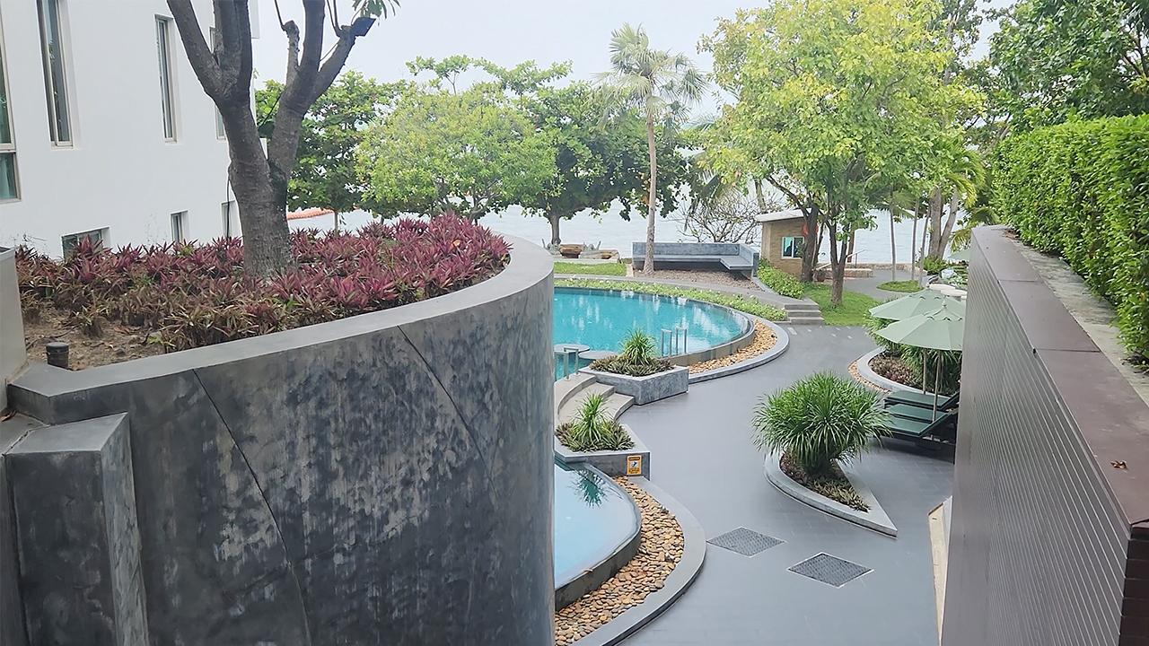 Pattaya Beach Resort Admiration
