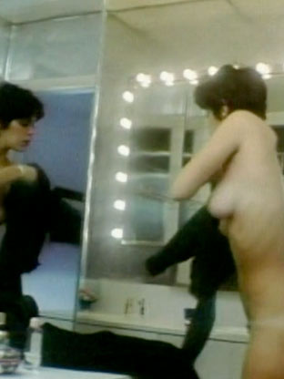 Bella: Scene 4