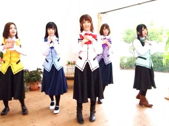 Hot Japanese Girls Are Having Group Sex