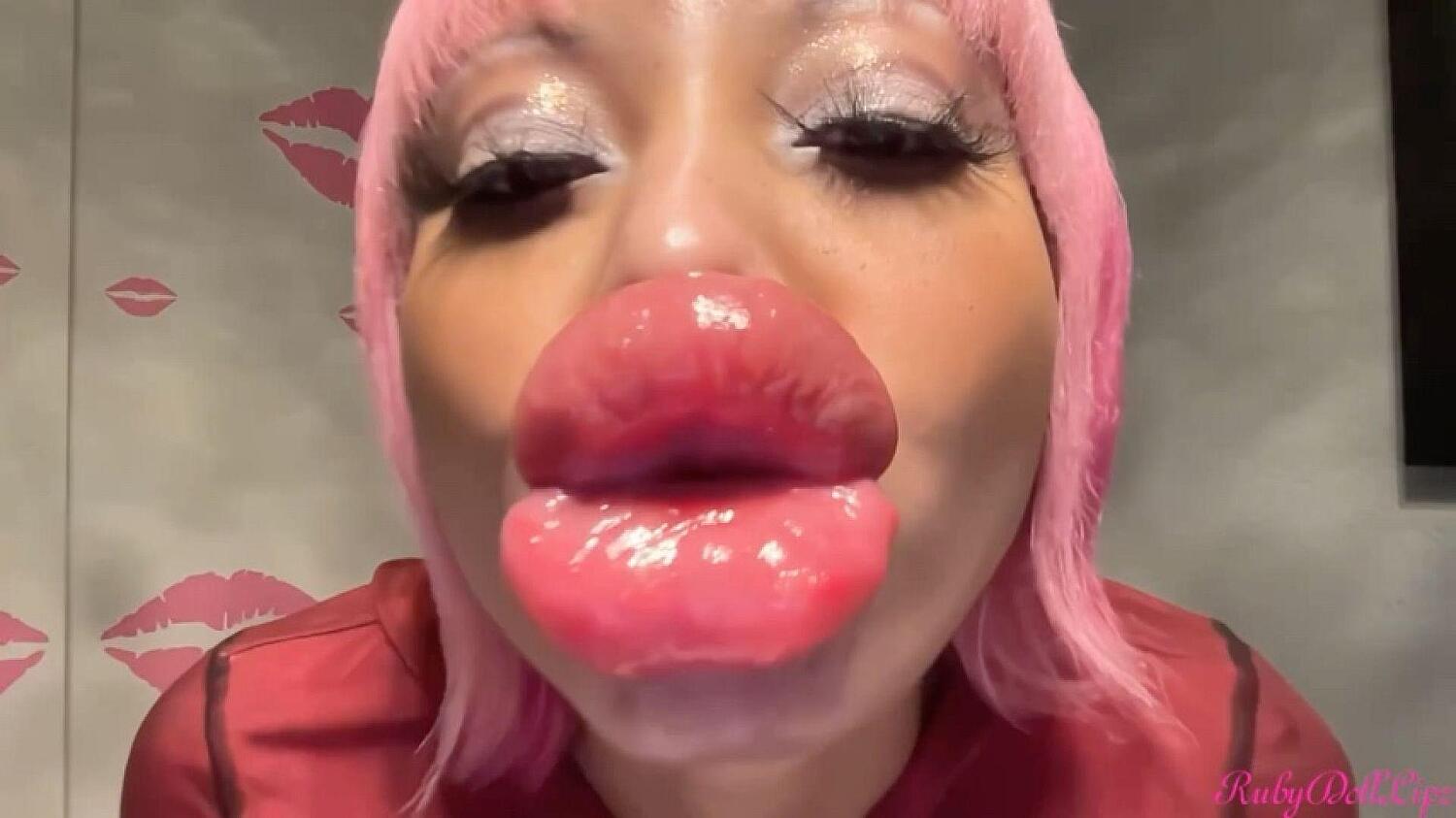 POV Sparkling Candy Cane Gloss Kisses