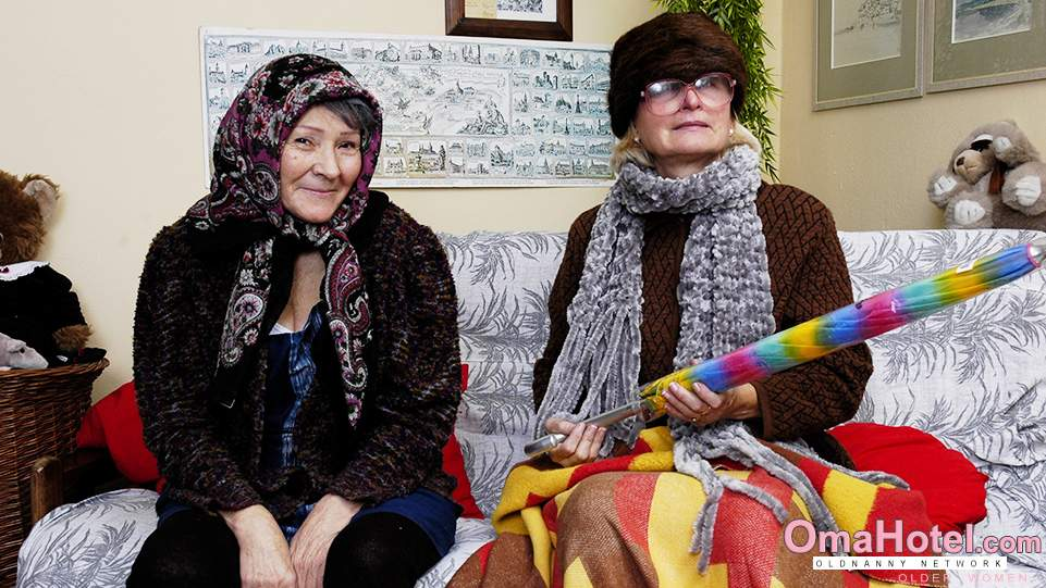 Older Lesbians Masturbating Hard