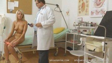 Voyeur Medic Enjoys To Spy On Blonde Pussy