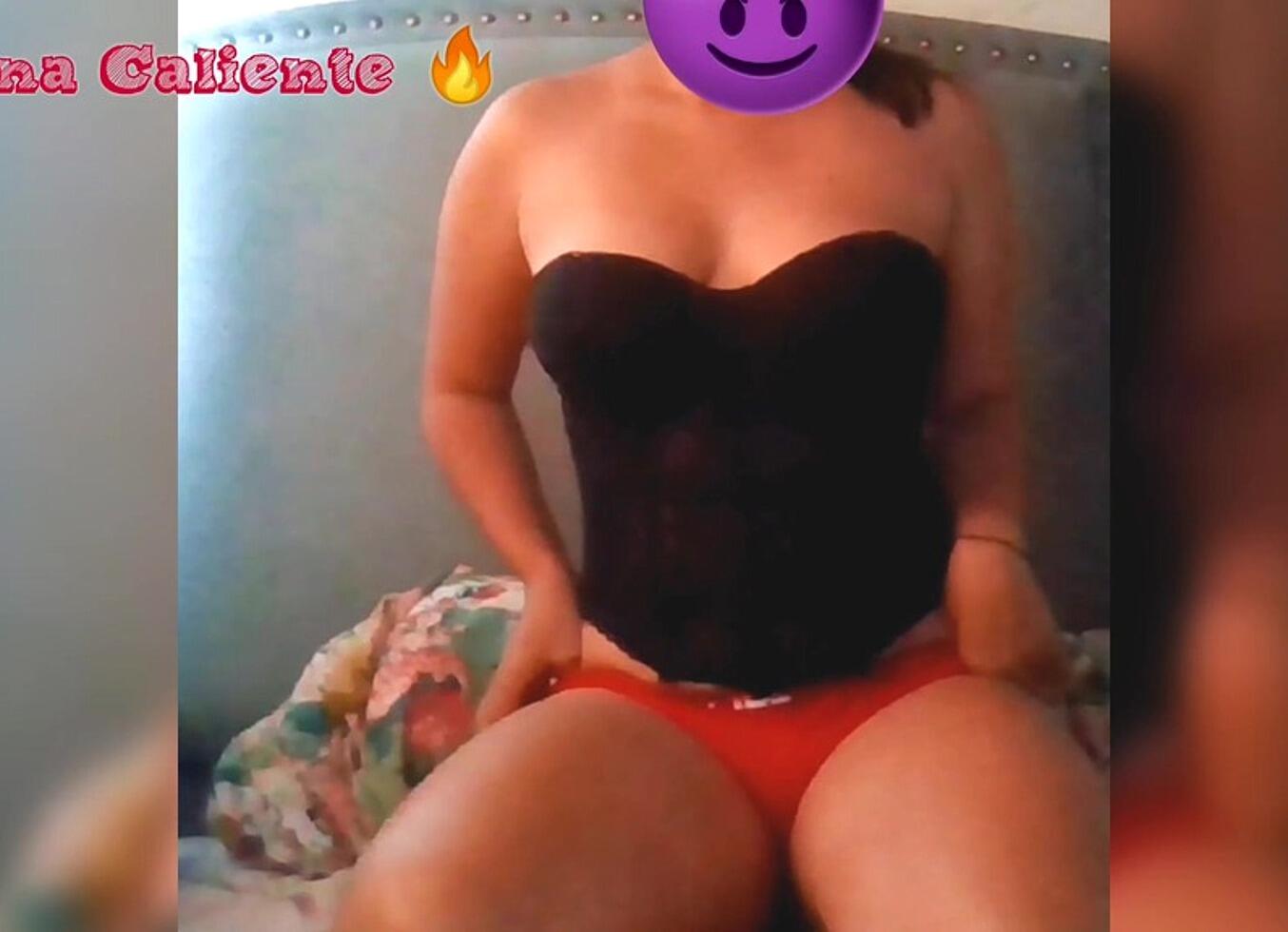 En Videollamada Me Pondo Muy Cachonda Mirando Una Polla Grande