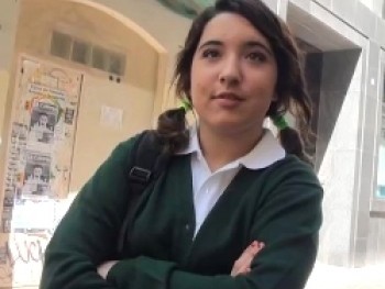 Cris, Colegiala De 18 Anos, Solo Ha Conocido 5 Pollas y Se Escapa Del Insti De Monjas Para Dedicarse Al Porno