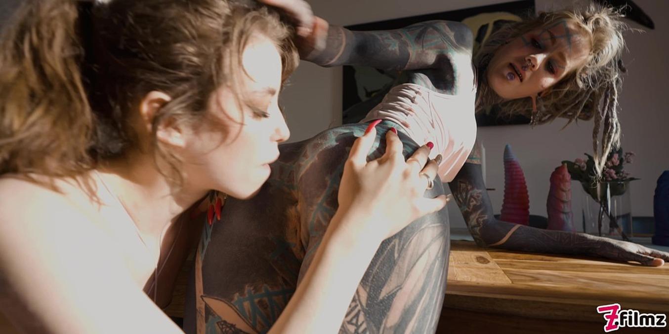 Tattoo Lesbians Anal Extreme - Anuskatzz Squirt All Over Eden Ivy - Toys, Gapes, ATM