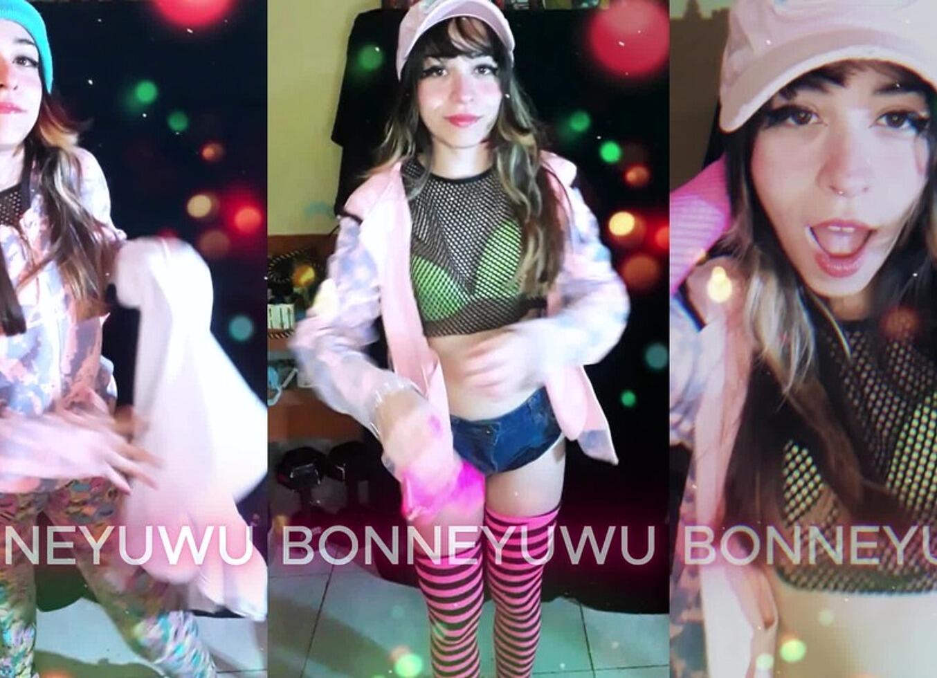 Bonneyuwu - 4:30 Alistandome Para Bailar Twerk