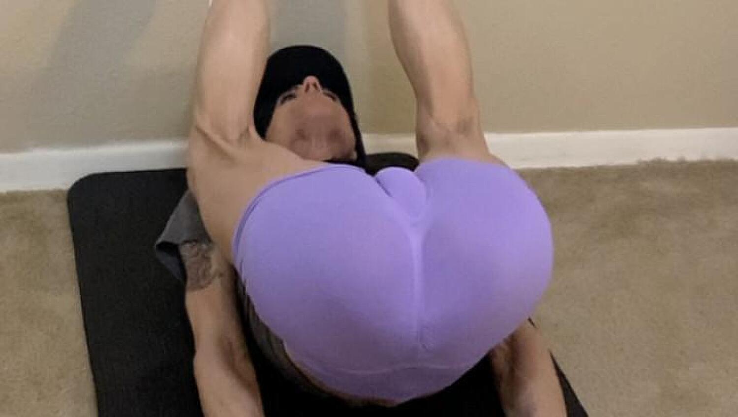 Yoga Transgirl Gives JOI