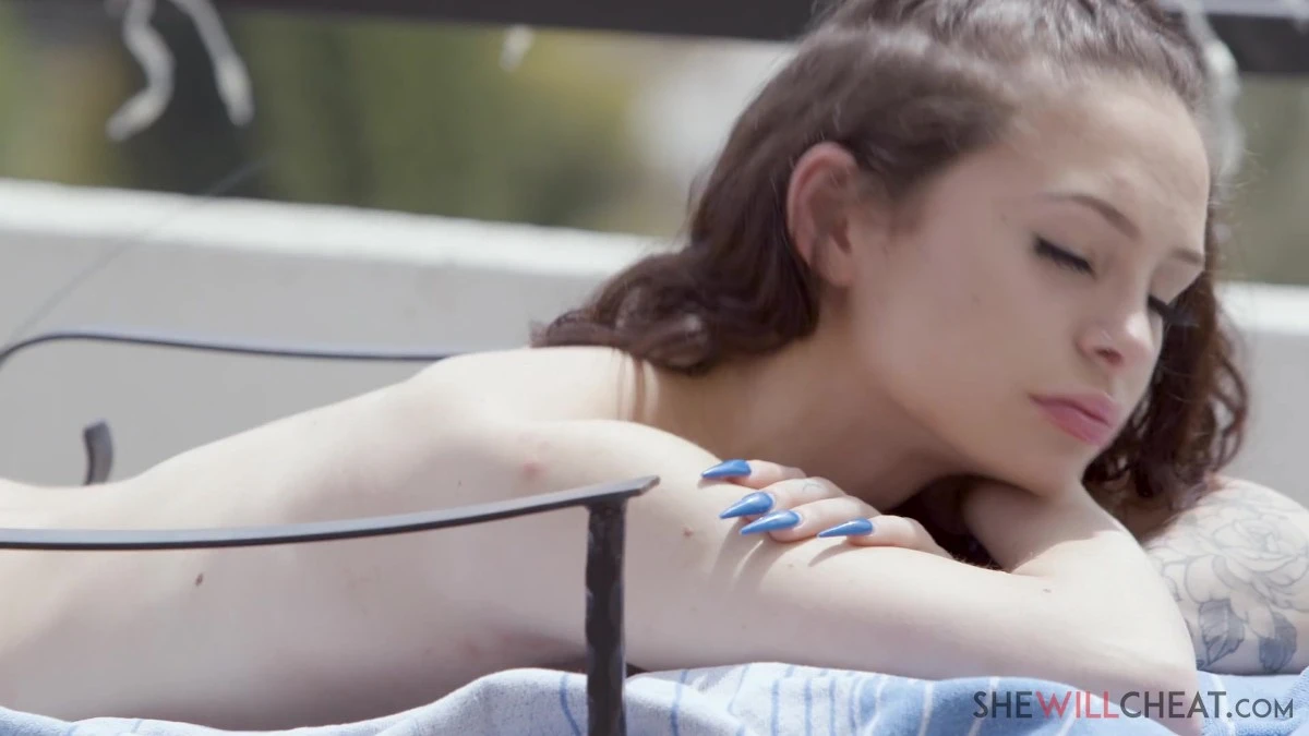 Sexy Young Mia Moore Can't Help Cheating on Her Husband