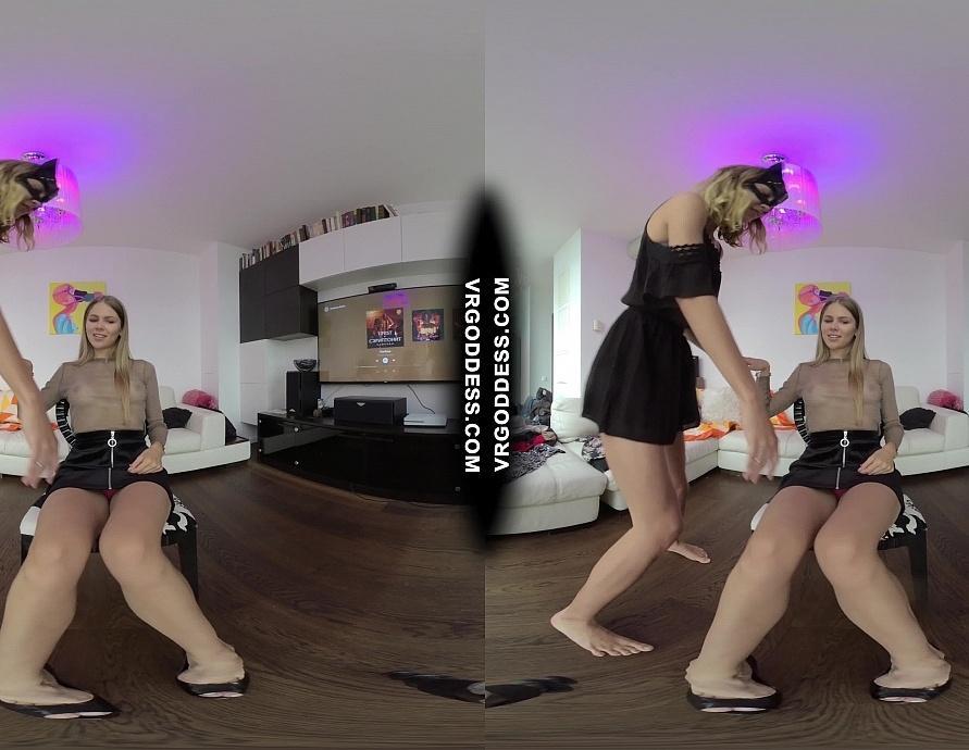 Best Striptease Lapdancing Ultra Gorgeous Fashion Models Miss Pussycat Seduces Evelina