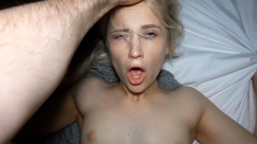 Blonde Tinder Teen Pounded Like A Dirty Bitch - Bleached Raw