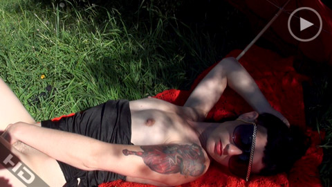 Die Mond's Video Diary 6