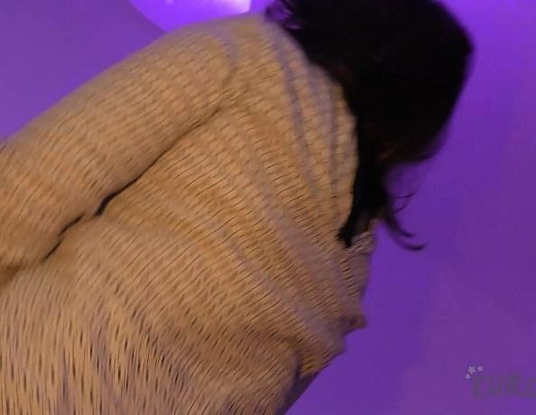 Hot Big Boob Model Vanessa Klein Gives A Striptease Show And Finger Masturbation