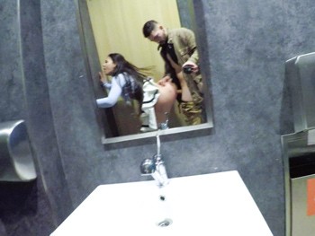 After Fucking Around Half the City, Nuria Goes Into the Bathroom of a Shopping Center to Fuck Without Complexes ;-D
