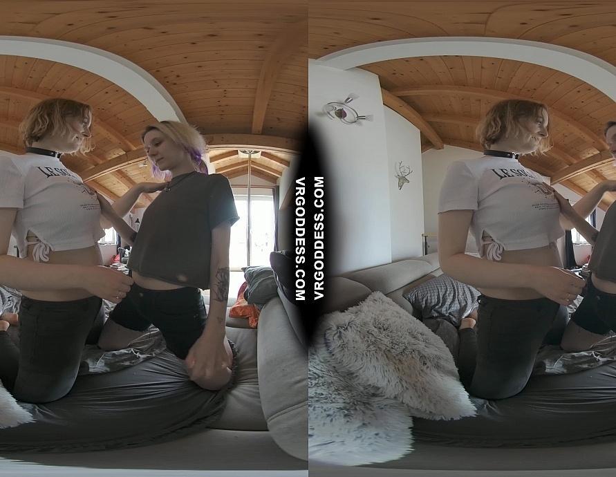 Blonde Spinner Ingrida Eats Dianas Pussy Rainy Day After the Beach