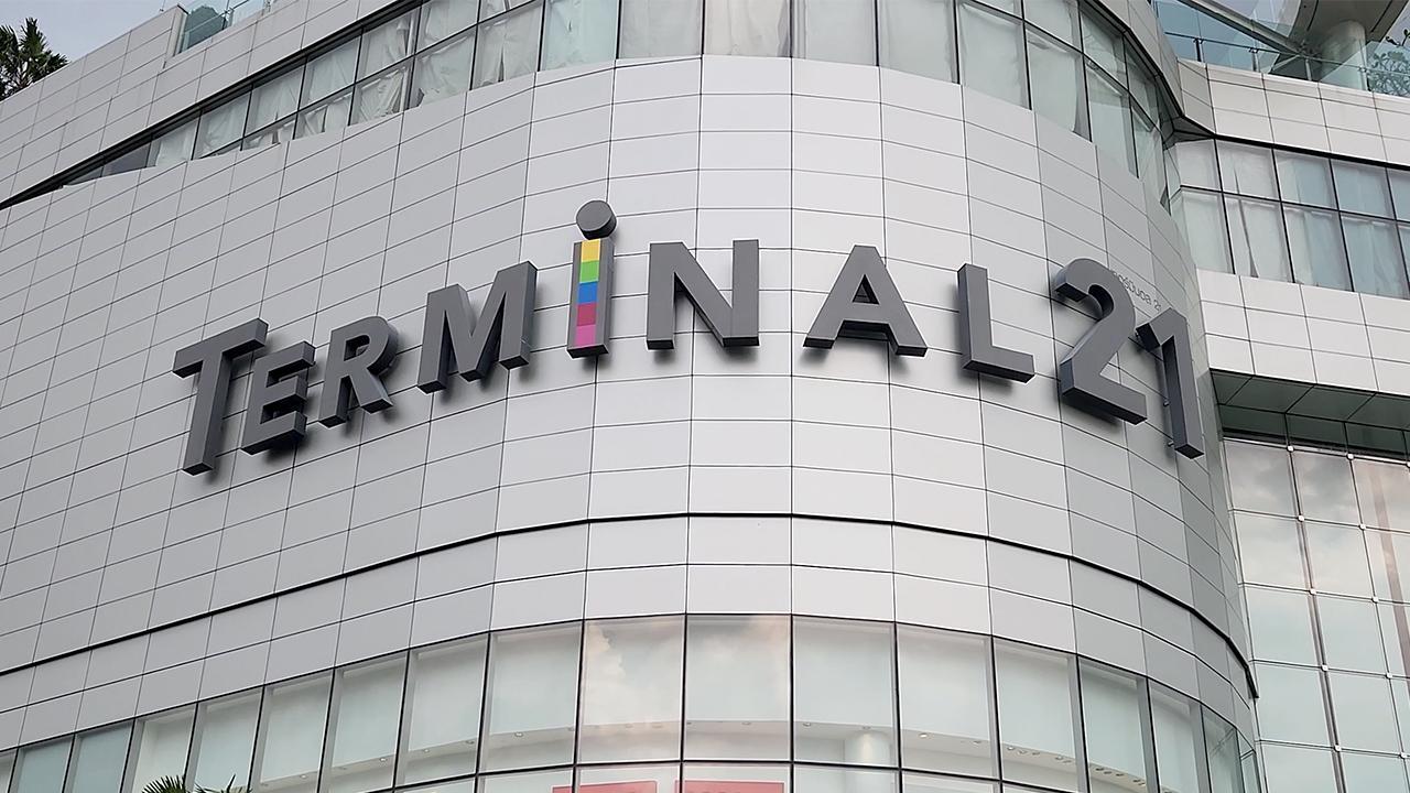 Terminal 21 Shopping Outing