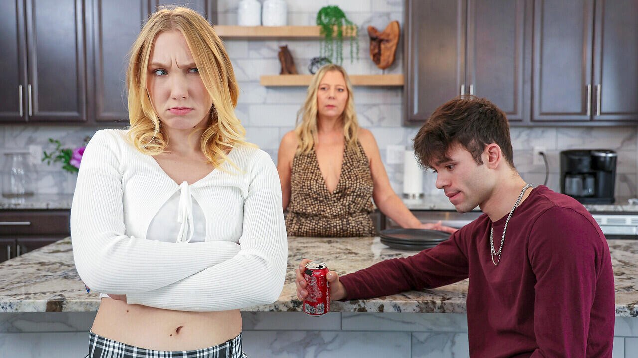 I Want Stepbros Big Dick To Make Me Cry - S31:E2