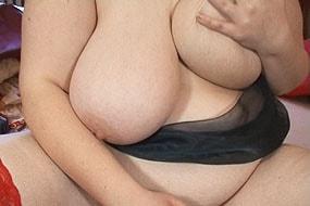 Chubby Woman and Vibrator