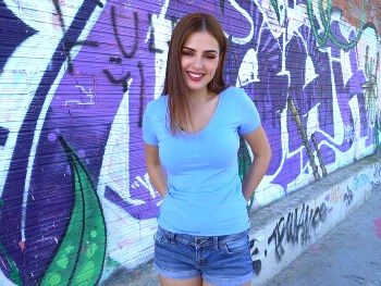 Can You Look Hotter? Mini Vamp Shows Us Her Body's Little Secrets: Her College Pussy Is Pretty Tight ;P