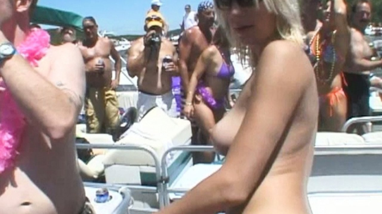 These Wild Females Make The Best Of Their Time At College